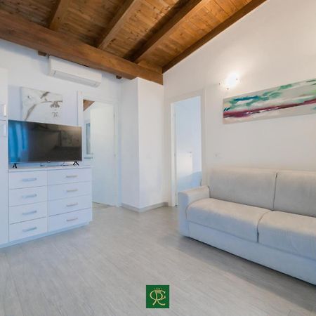 Albatros Aparthotel Capoliveri  Exterior photo